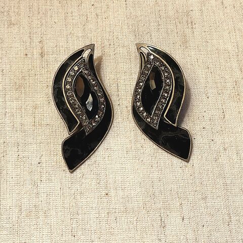 Vintage,DECO,Curves,Pierced,Earrings,Rhinestones,vintage, 1980s, earrings, pierced, deco, art deco, curves, aurora borealis, ab, rhinestones, gift, black, gray