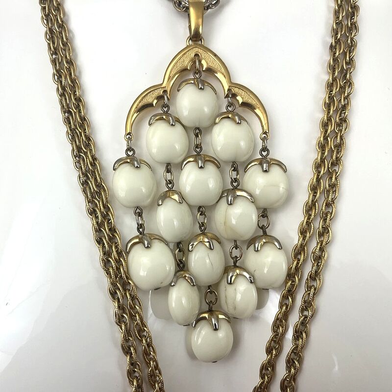 Vintage 60s CROWN TRIFARI Cream Waterfall Necklace - product image  