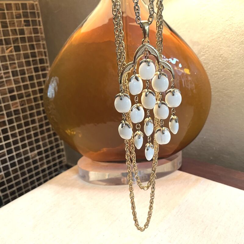 Vintage 60s CROWN TRIFARI Cream Waterfall Necklace - product image  