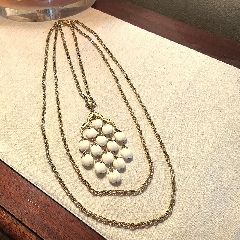 Vintage 60s CROWN TRIFARI Cream Waterfall Necklace - product image  