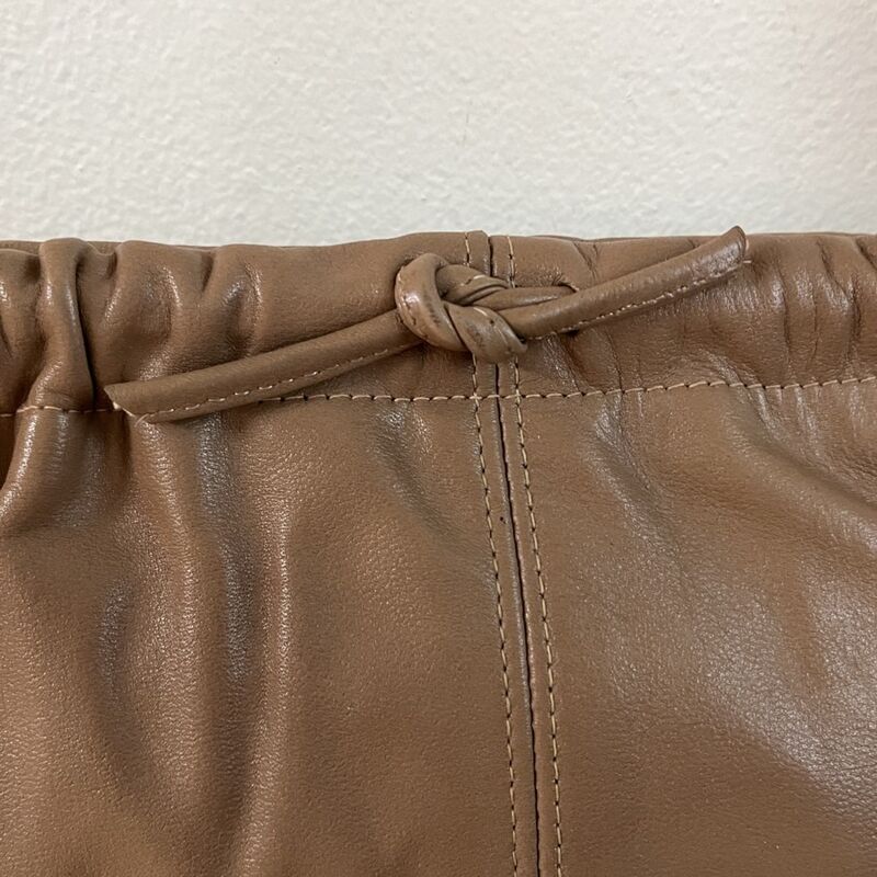 70s Vintage Brown Leather Bag Hinged Perfect - product image  