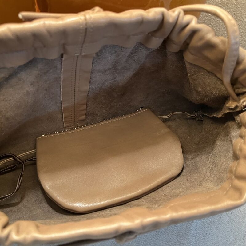 70s Vintage Brown Leather Bag Hinged Perfect - product image  