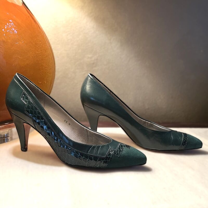 80s Vintage EVAN-PICONE Green Snake & Suede High Heels 8.5M - product image  
