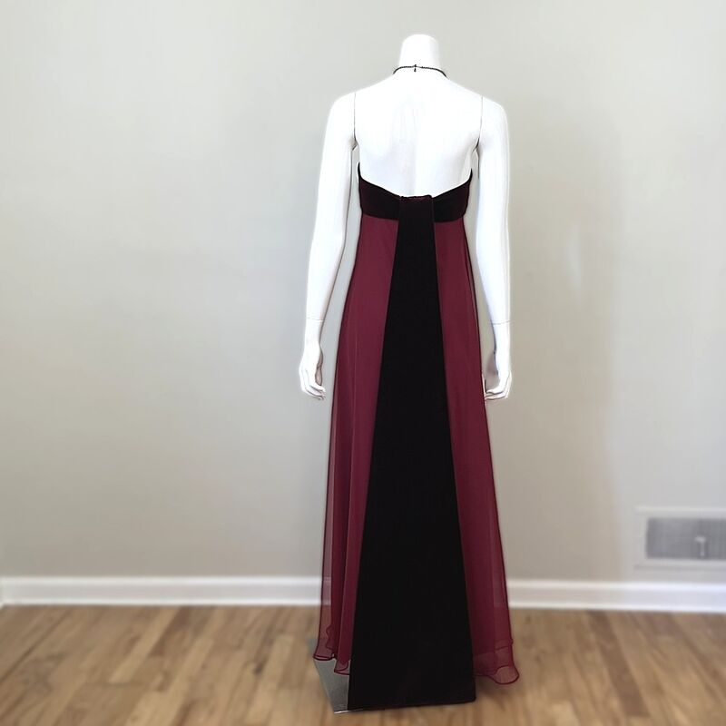 70s Modern Princess Estevez Dress    X-Small / Small  33b/30w - product image  