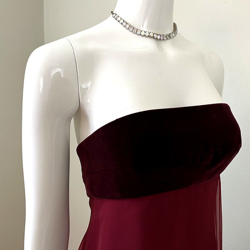 70s Modern Princess Estevez Dress    X-Small / Small  33b/30w - product image  