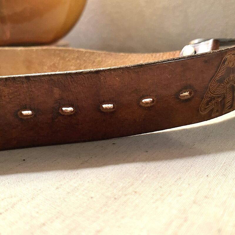 70s Vintage LEATHER EMBOSSED MUSHROOM BELT   S/M - product image  