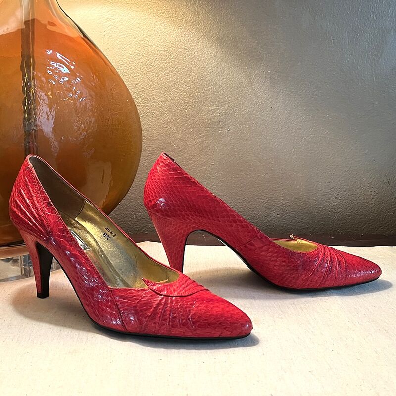 80s Vintage Red Snake Reptile J. RENEE Shoes    8N - product image  