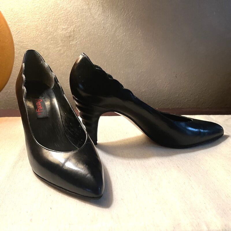 Vintage 80s PROXY Black Sculptural High Heel Shoes   8N - product image  