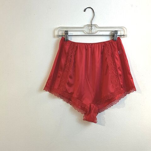 90s,Vintage,VANITY,FAIR,Red,Lacy,Tap,Panties,Size,7,1990s, vintage, panties, tap panties, Vanity Fair, red, lipstick red, lacy, nylon, lingerie, Pretty Sweet Vintage