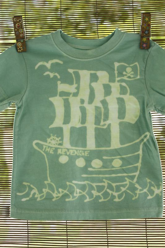 Pirate ship Revenge tshirt - product image  