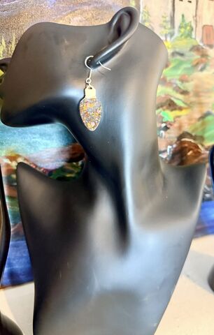 Twinkle,Lights,Earrings,resin earrings, epoxy earrings, glitter earrings, handmade christmas earrings, unique holiday jewelry, vintage christmas earrings, retro christmas lights, chunky glitter earrings, novelty christmas earrings, cute christmas earrings