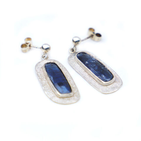 Long,textured,earrings,blue,by,Sarah,Blake,Sarah Blake, oblong silver earrings with sapphires, boho chic, organic jewellery