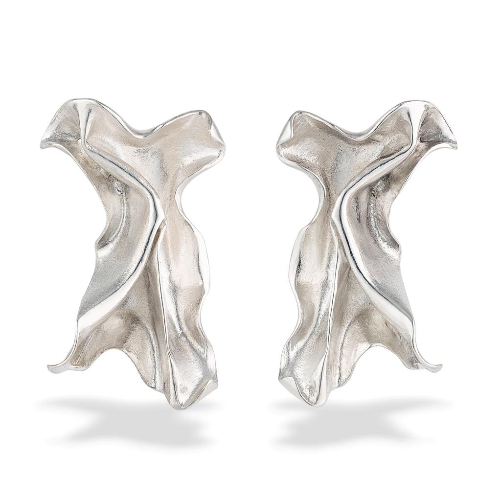 Floating silver textile earrings by Jana Svabova jedeco jewellery london