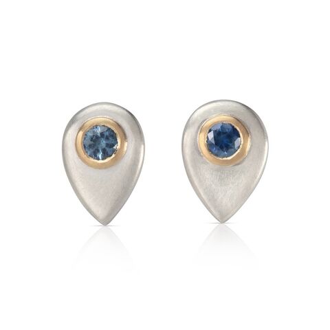 Teal,sapphire,teardrop,studs,by,Naomi,Tracz,silver teardrop studs with teal sapphires