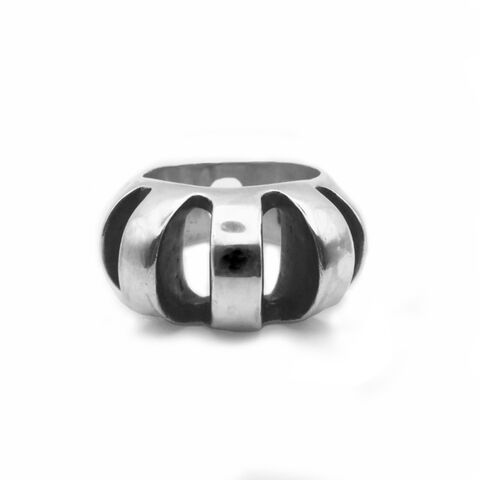 Big,&,Bold,silver,ring,by,Jana,Svabova,silver chunky ring, geometric silver ring
