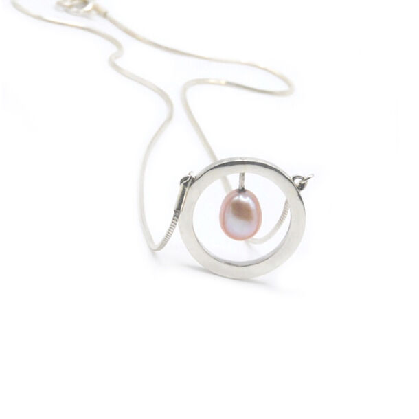 Spin me around pink pearl silver necklace by Jana Svabova - product images