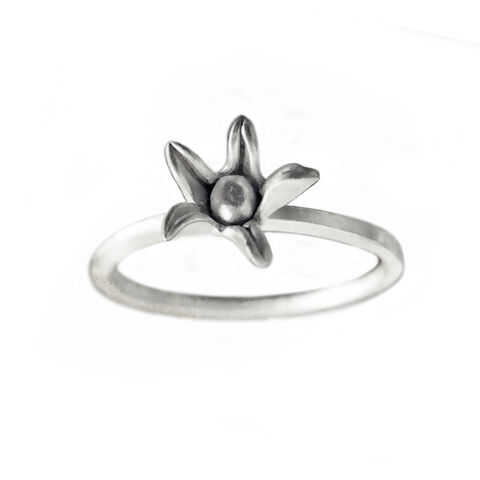 Star,flower,silver,Ring,by,Catherine,Marche,Flower ring, mini flower ring, mini stacking r8ng, liver stacking ring, star ring