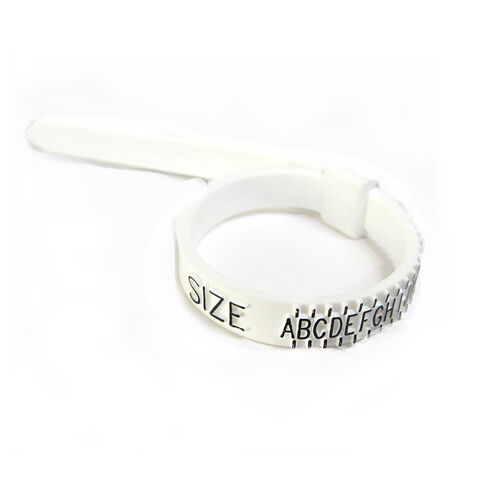 Measure,your,Finger,with,a,Ring,Sizer,ring sizer, ring gauge, how to measure my ring size, measure my finger