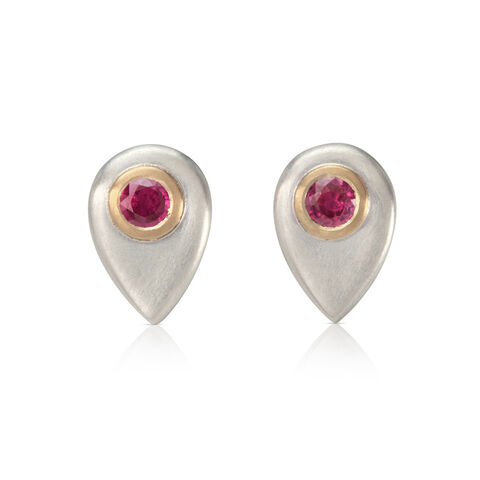 Ruby,teardrop,studs,by,Naomi,Tracz,silver teardrop studs with rubies