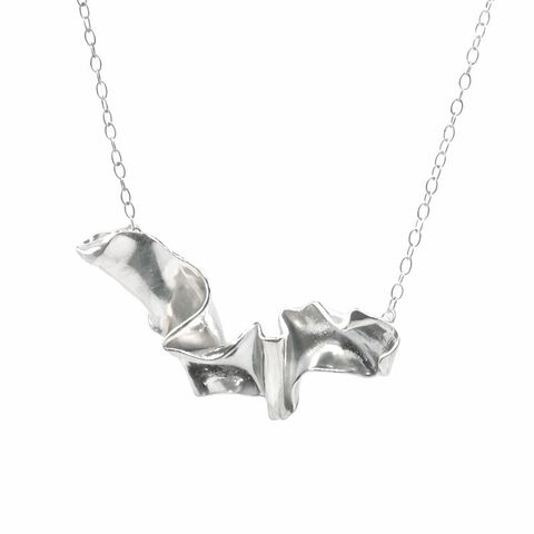 Silver,textile,necklace,by,Jana,Svabova,silver crumpled necklace 
