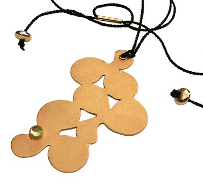 pendant with peridotr