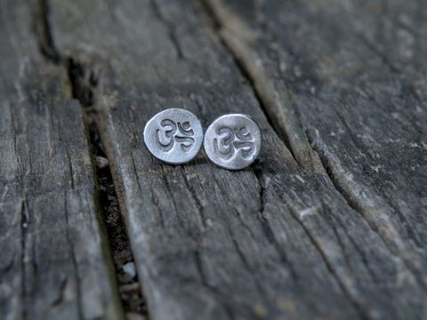 Om,Post,Earrings,Om post earrings, om earrings, om sterling silver earrings, om, ohm earrings, Ohm post earrings, ohm, yoga jewelry, zen