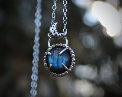 Labradorite,Moon,Necklace,labradorite moon necklace, moon necklace, moon, moon labradorite necklace, labradorite, blue labradorite necklace, handmade labradorite moon necklace, moon and labradorite, meshedesigns, labradorite necklace, handmade labradorite necklace, prong set labra