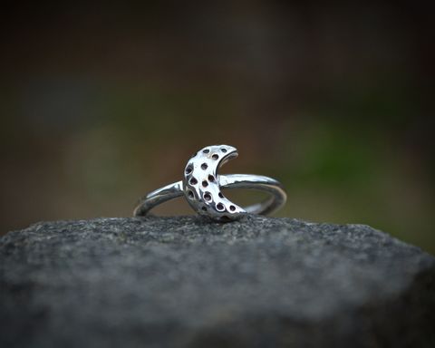Crescent,Moon,Ring,crescent moon rings, crescent moon, moon rings, moon, moon sterling ring, sterling silver moon ring, meshedesigns, artisan ring, artisan moon ring, sterling silver