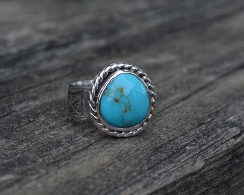 Kingman,Turquoise,Ring,Size,6,kingman turquoise, turquoise ring, blue turquoise ring, kingman turquoise ring, handmade kingman turquoise ring, handmade ring, handmade turquoise ring, floral band, sterling silver, silver floral band ring, silver turquoise ring