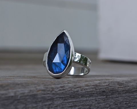 Labradorite,Rose,Cut,Ring,Labradorite rose cut ring, labradorite ring, labradorite, Sterling silver labradorite ring, silver labradorite ring, sterling labradorite ring, blue labradorite, handmade labradorite ring, sterling silver