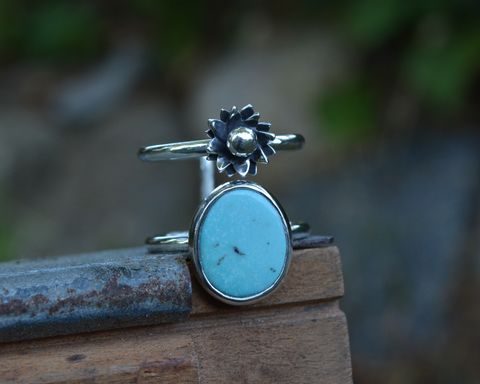 Turquoise,Daisy,Double,Banded,Ring,Size,8,Turquoise ring, daisy turquoise ring, daisy ring, double banded rings, nacozari turquoise, daisy ring flower ring, turquoise, sterling silver, size 8