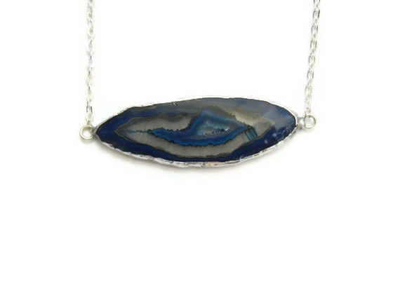 Horizontal Blue and White Agate Slab Necklace - product image  