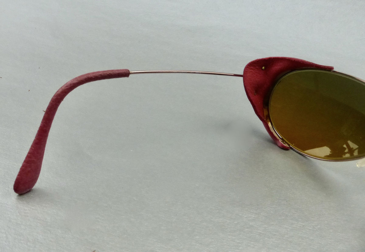 Burberry Pink Leather Aviator Sunglasses Sun / Wind / Side Shield Brown Lens SAFILO Shades Rose Gold Tone Metal Skull Temples Spatula Tips Rim Glasses Eyewear Windguard Winged Eyeglasses Frame Eyewear Italian Designer Punk Steampunk Sporty Villa Collezion - product images  of 