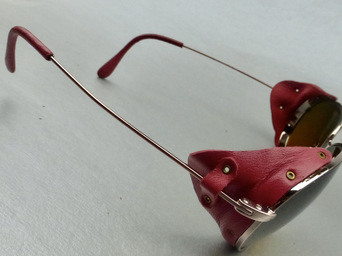 Burberry Pink Leather Aviator Sunglasses Sun / Wind / Side Shield Brown Lens SAFILO Shades Rose Gold Tone Metal Skull Temples Spatula Tips Rim Glasses Eyewear Windguard Winged Eyeglasses Frame Eyewear Italian Designer Punk Steampunk Sporty Villa Collezion - product images  of 