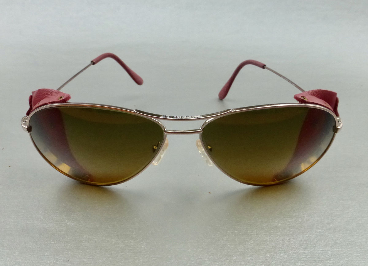 Burberry Pink Leather Aviator Sunglasses Sun / Wind / Side Shield Brown Lens SAFILO Shades Rose Gold Tone Metal Skull Temples Spatula Tips Rim Glasses Eyewear Windguard Winged Eyeglasses Frame Eyewear Italian Designer Punk Steampunk Sporty Villa Collezion - product images  of 