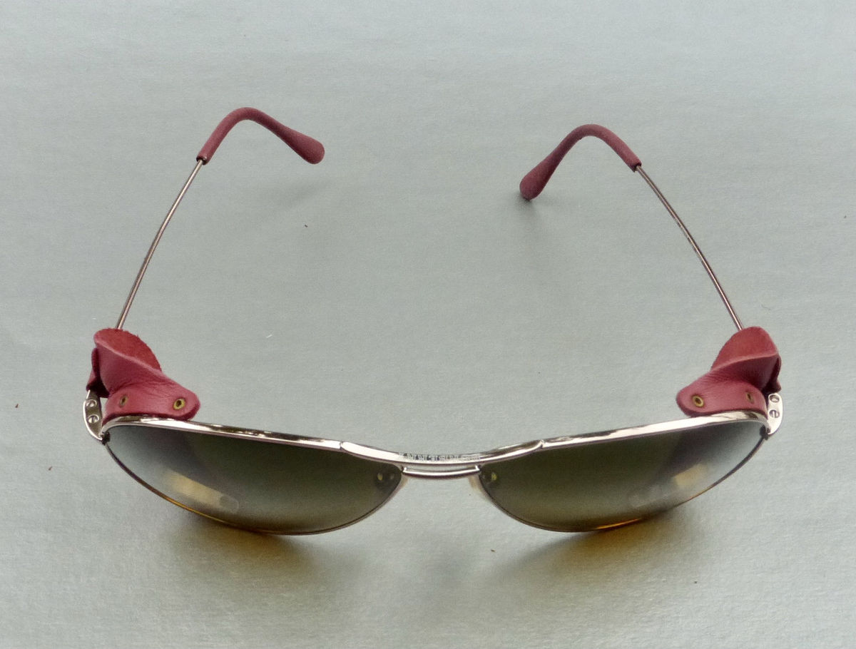 Burberry Pink Leather Aviator Sunglasses Sun / Wind / Side Shield Brown Lens SAFILO Shades Rose Gold Tone Metal Skull Temples Spatula Tips Rim Glasses Eyewear Windguard Winged Eyeglasses Frame Eyewear Italian Designer Punk Steampunk Sporty Villa Collezion - product images  of 