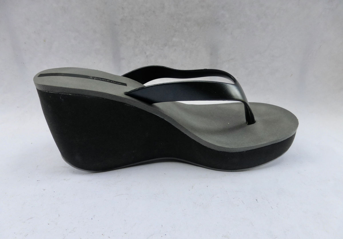 Ipanema Wedge Flip Flops Black Gray Sandals Size UK 6 US 8 EU 39  Lipstick III Thong High Heels Summer Rubber Platform Brazil Brazilian Villa Collezione Villacollezione 81706 41088 7909171430872 964153 - product images  of 