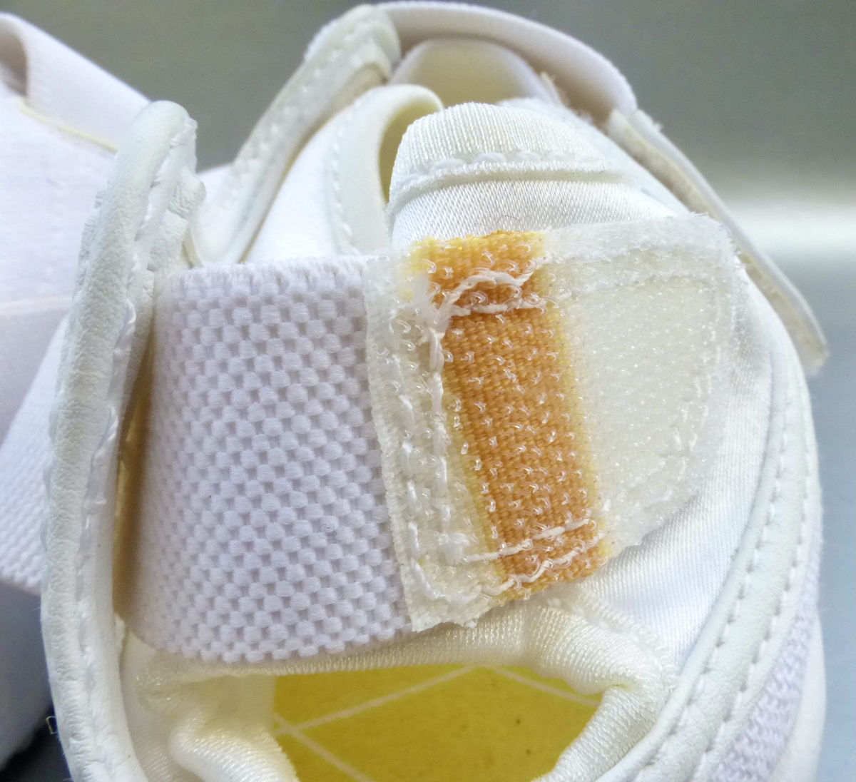 Brand New Nike Air Rift BR Split Toe Women’s Shoes White Sneakers Ladies Size 8 Running Shoes Ankle Socks Swoosh Hemp Adjustable 050406 Trainers Sliders Loop Hook Villa Collezione Villacollezione  - product images  of 