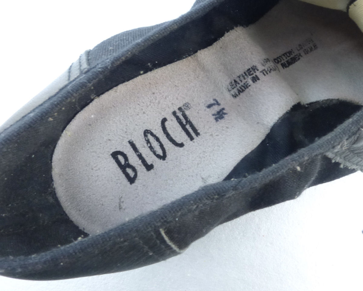 Adult BLOCH Dance Jazz Soft Shoes Black Leather Ladies Lace Up Flexible Split Sole Womens Size 7.5 S0405L Preowned Genuine JazzSoft Villacollezione Villa Collezione - product images  of 