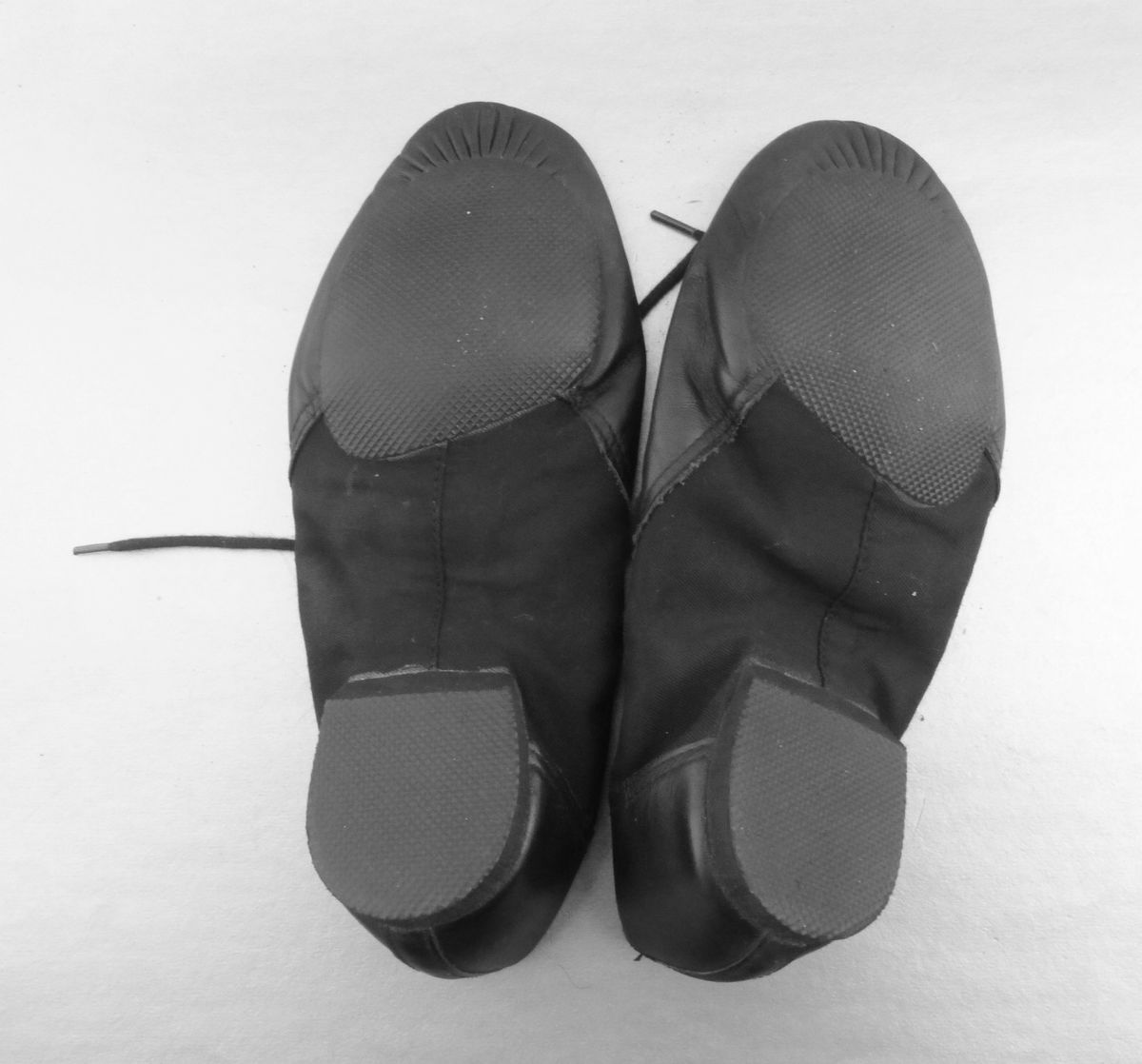 Adult BLOCH Dance Jazz Soft Shoes Black Leather Ladies Lace Up Flexible Split Sole Womens Size 7.5 S0405L Preowned Genuine JazzSoft Villacollezione Villa Collezione - product images  of 
