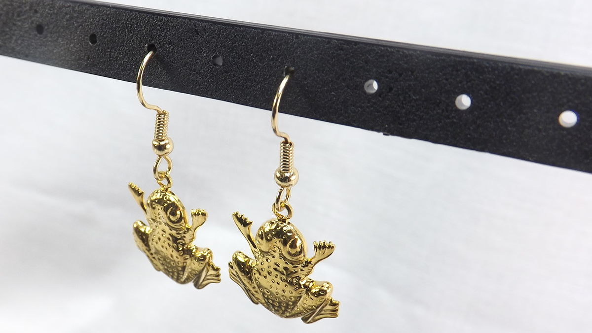 Dangle frog earrings, gold frog jewelry, amphibian earrings under 10