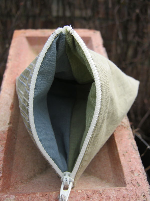 Olive an Organic Cotton Mooncup Pouch - product image  