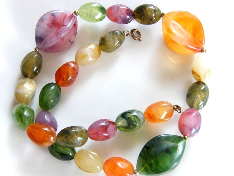 Vintage Fashion Choker Necklace Colorful Oranges, Green Marbled Plastic Beads - product images  of 