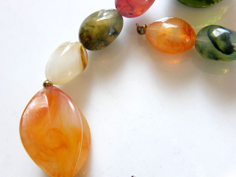 Vintage Fashion Choker Necklace Colorful Oranges, Green Marbled Plastic Beads - product images  of 