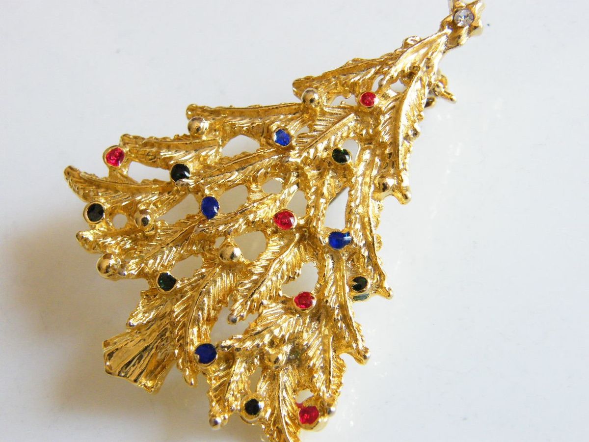 Vintage Christmas Tree Brooch, Gold Rhinestone and Enameled Oranments