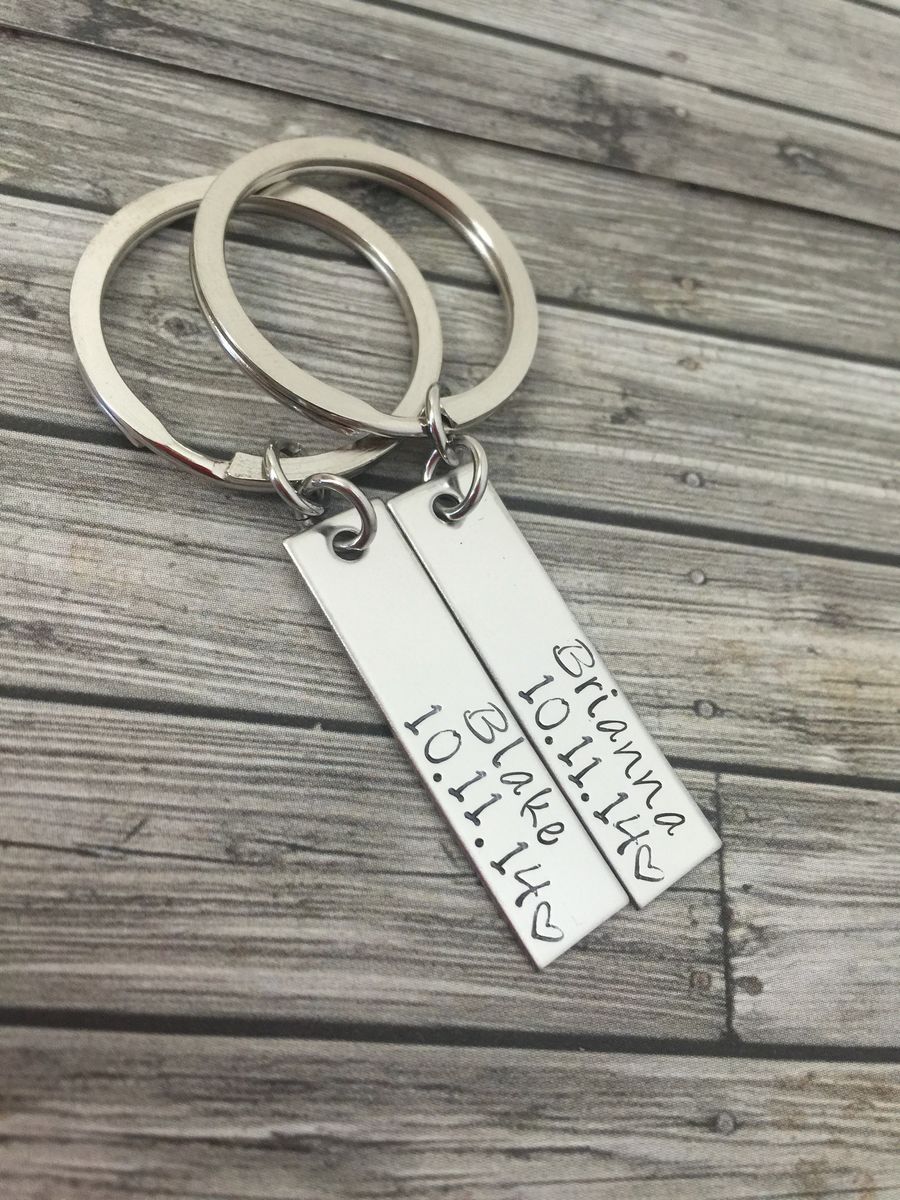 Personalized Name Date Keychains, Couples Keychains Personalized Gift