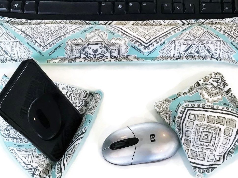 Office Desk Set Decor, Beanbag Phone Stand Docking Station with