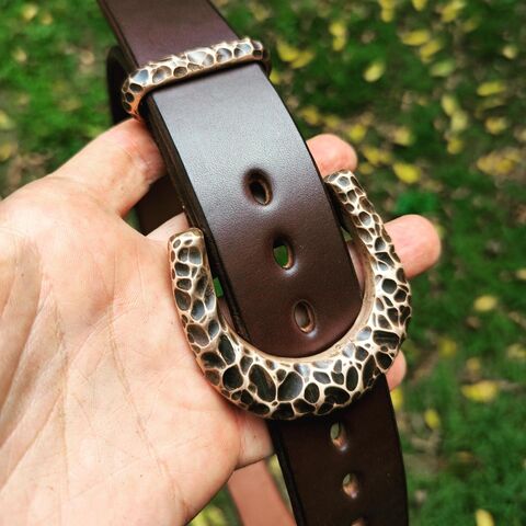 Hand,Carved,Bronze,1,1/2,Heel,Bar,Buckle