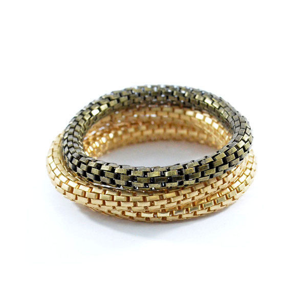 COIL CHAIN BRACELET SET - product image  