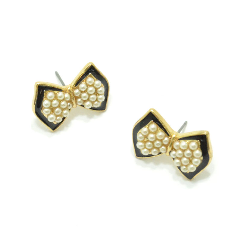 BOW WITH PEARLS STUD EARRINGS - product image  